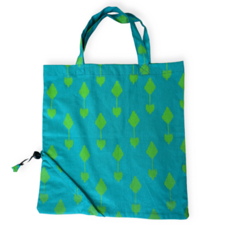Printed - Water Proof - Strawberry Shape - 16"*15"